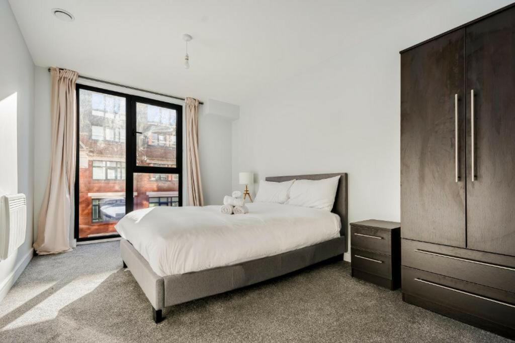 Additional property image - Bradford Street, Birmingham, B12 0
