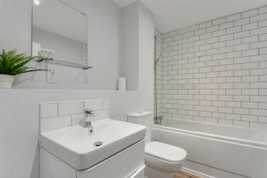 Additional property image - Bradford Street, Birmingham, B12 0