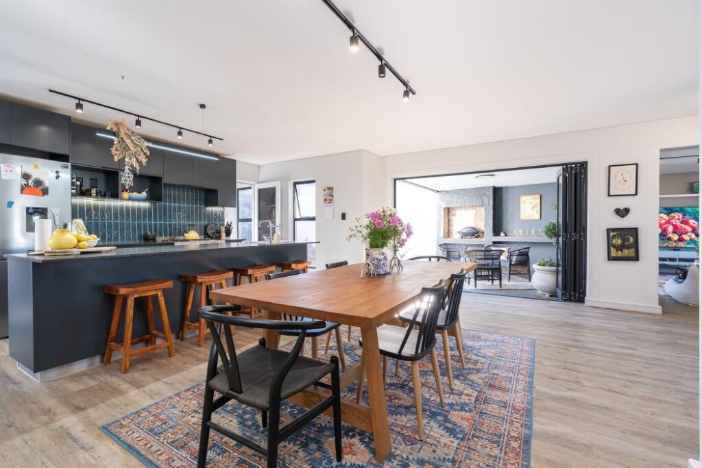 Main image of property: Stellenbosch, Western Cape