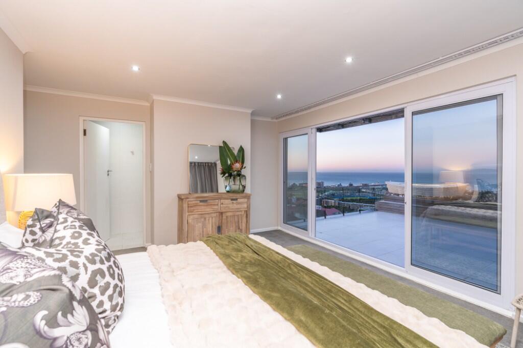 Main image of property: Green Point, Cape Town, Western Cape