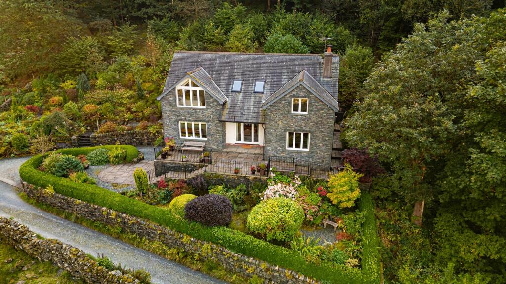 Additional property image - Valley Cottage, Borrowdale, Keswick, Cumbria