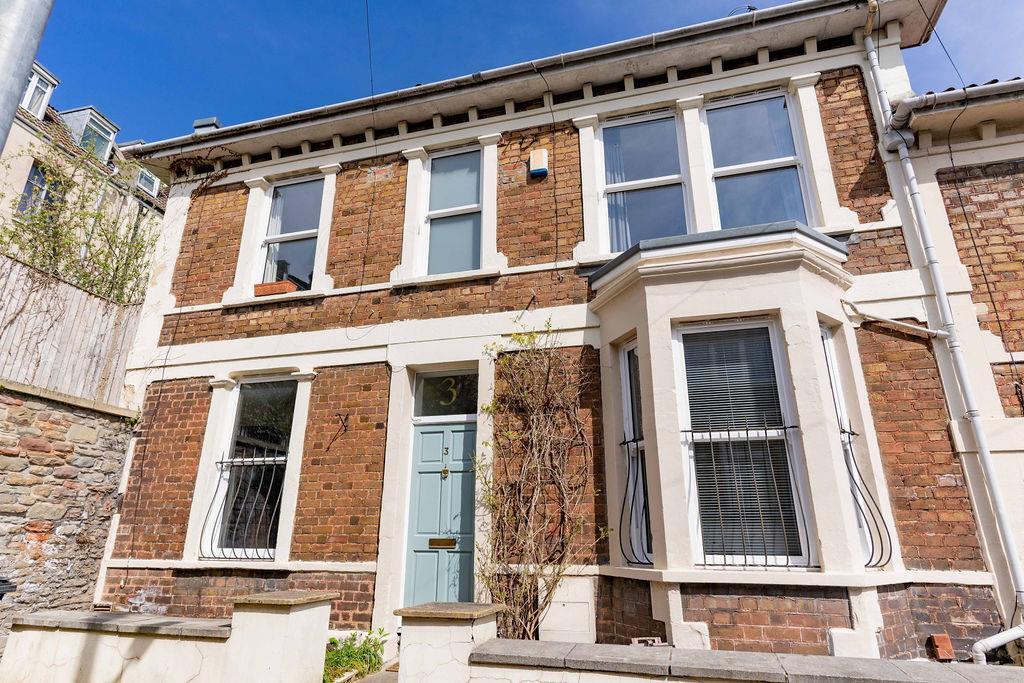 Main image of property: Cumberland Grove, Bristol
