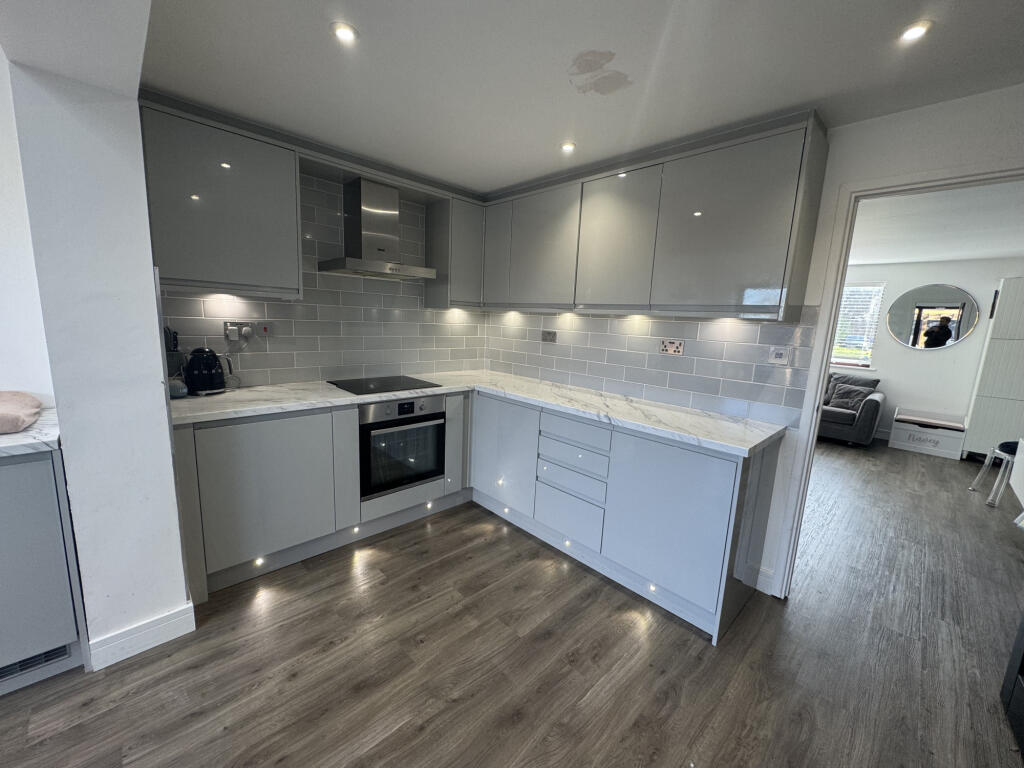 Additional property image - Weston Way, Newmarket, Suffolk, CB8