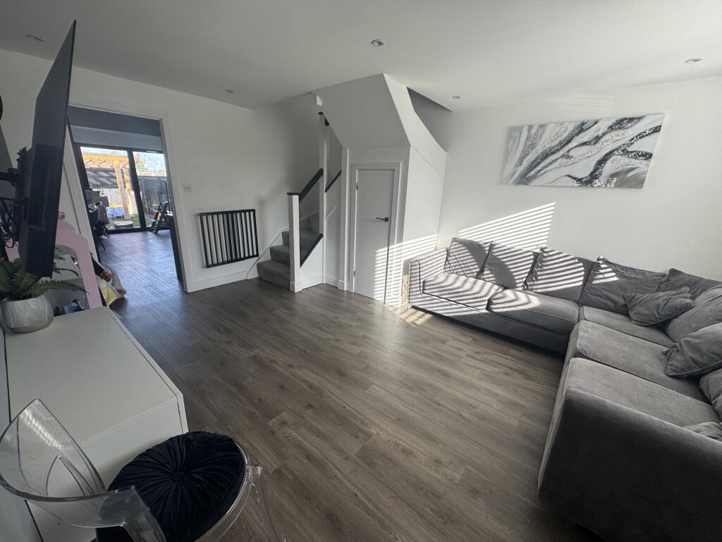 Additional property image - Weston Way, Newmarket, Suffolk, CB8