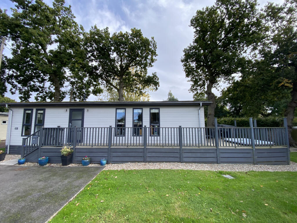 Main image of property: Alder Country Park, Bacton Road, Norfolk, NR28