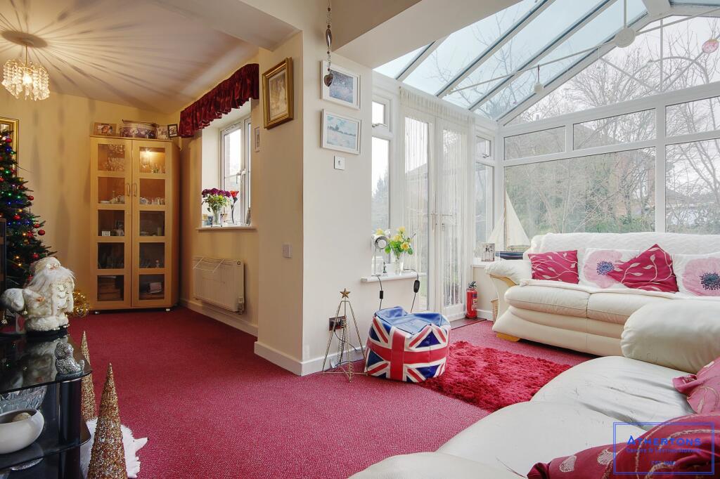 Additional property image - Wellow Gardens, Oakdale, Poole