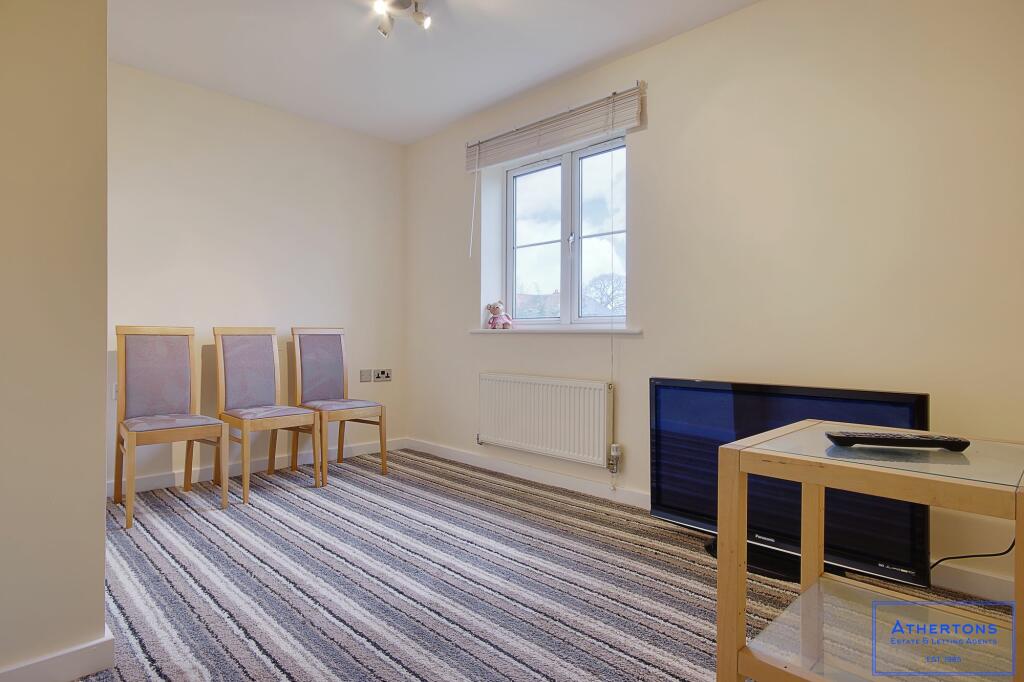 Additional property image - Wellow Gardens, Oakdale, Poole