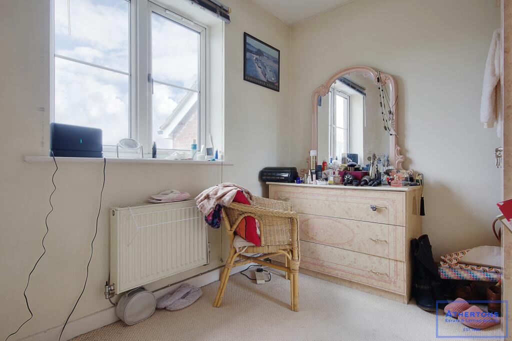 Additional property image - Wellow Gardens, Oakdale, Poole