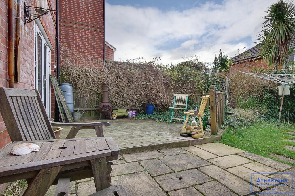 Additional property image - Wellow Gardens, Oakdale, Poole
