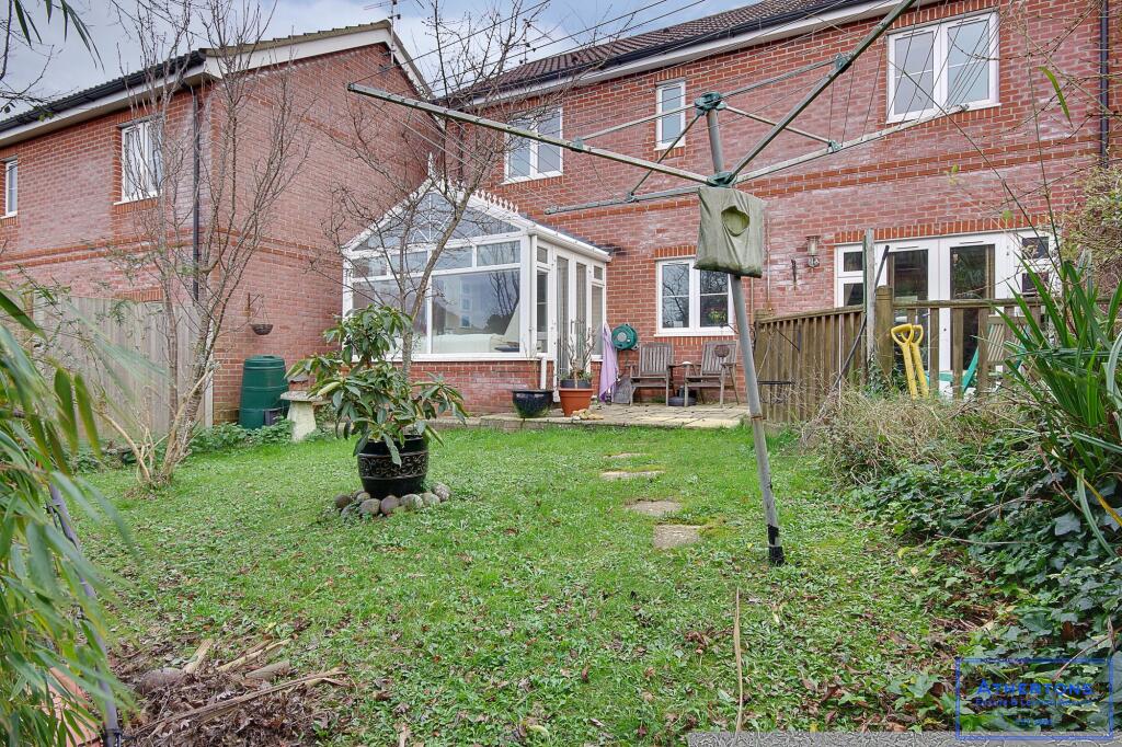 Additional property image - Wellow Gardens, Oakdale, Poole