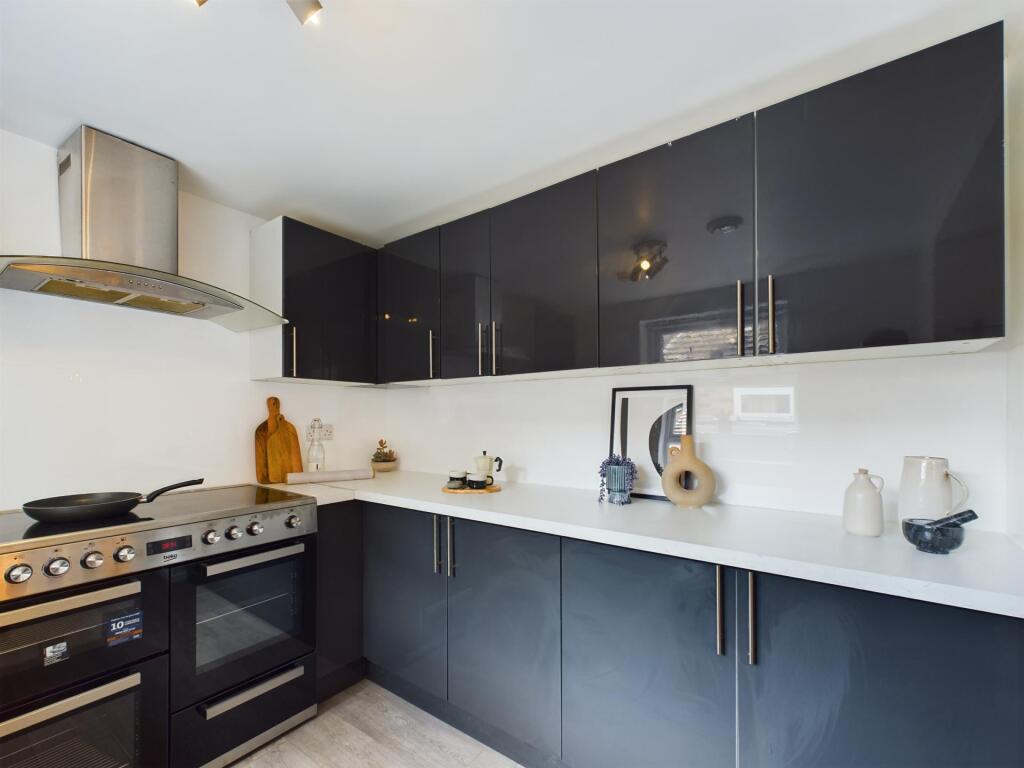 Main image of property: 174, ACOMB STREET, Manchester M14 4DZ