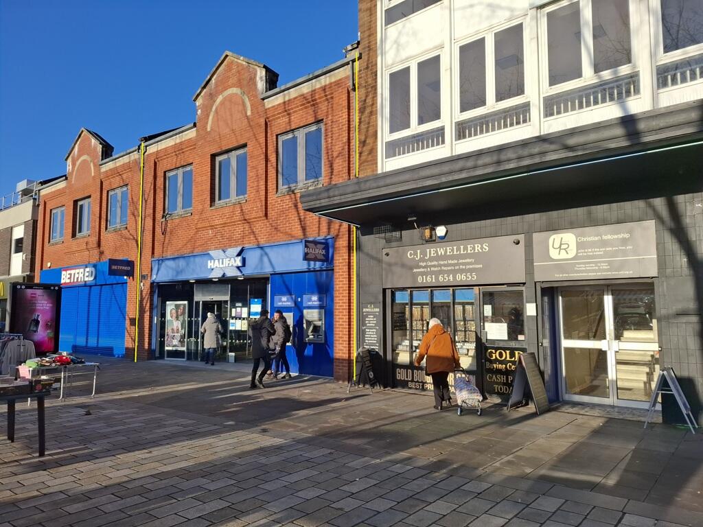 Main image of property: Middleton Gardens, Middleton, Manchester, M24