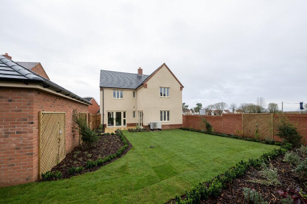 Additional property image - Clifford Smith Drive,
Felsted,
CM6 3UG