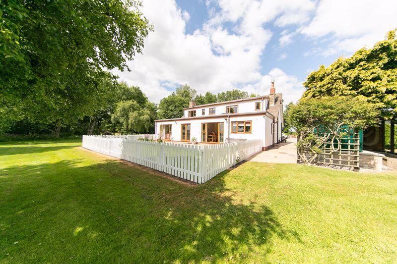 Main image of property: 'Southlands Farm' Head Dyke Lane, Pilling.