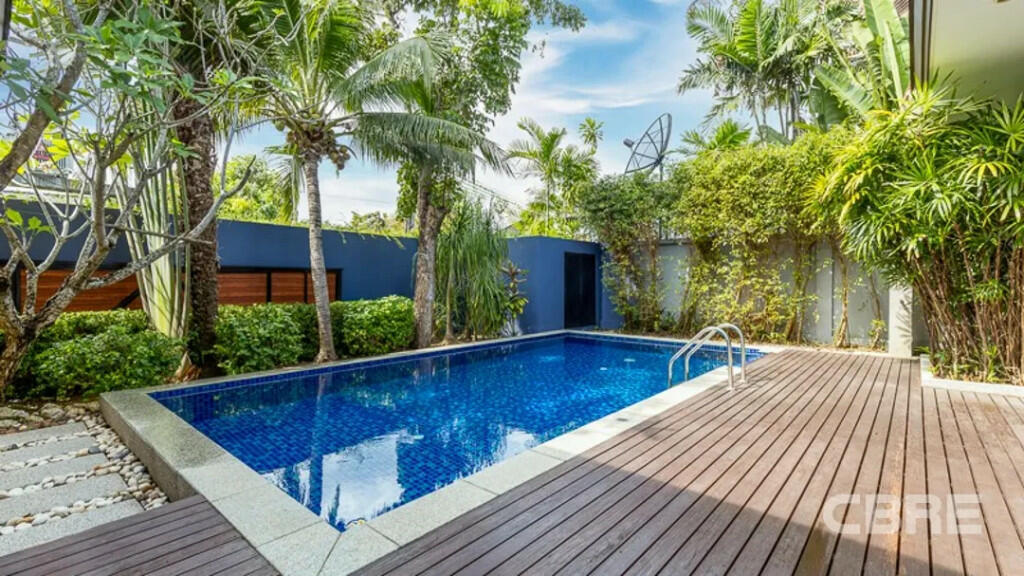 Villa in Layan, Phuket