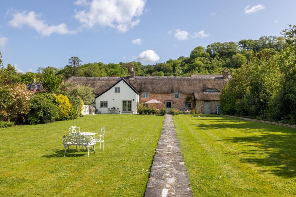 Main image of property: Aller, Langport