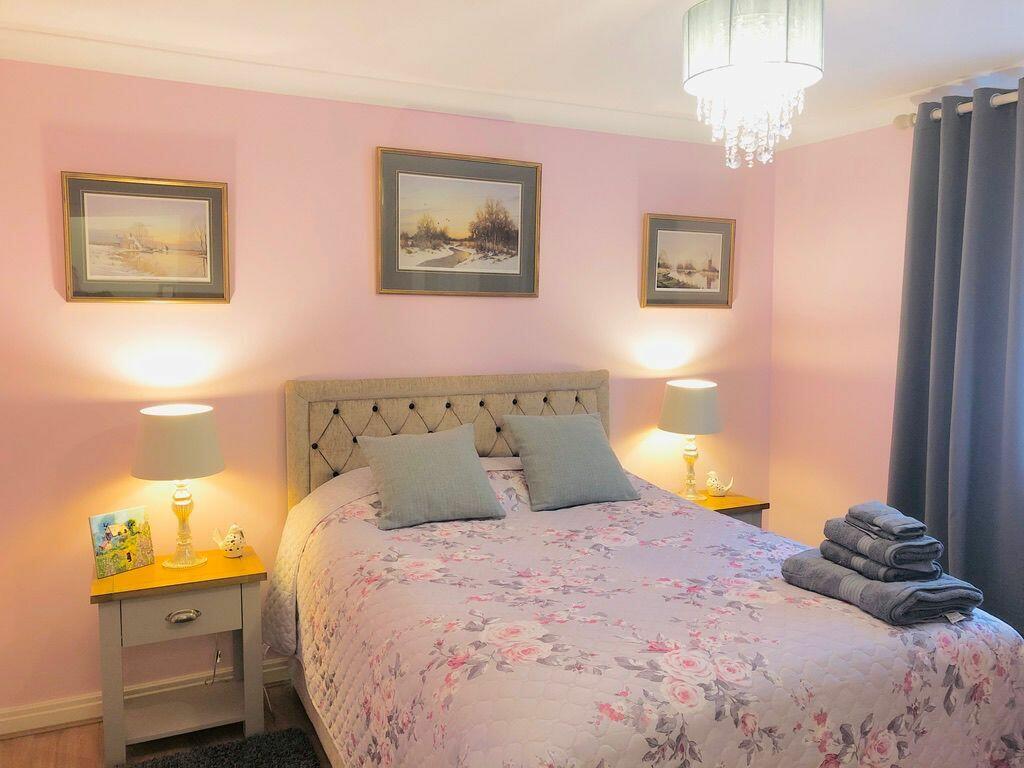 Additional property image - Broadoaks Crescent, Braintree, Essex, CM7
