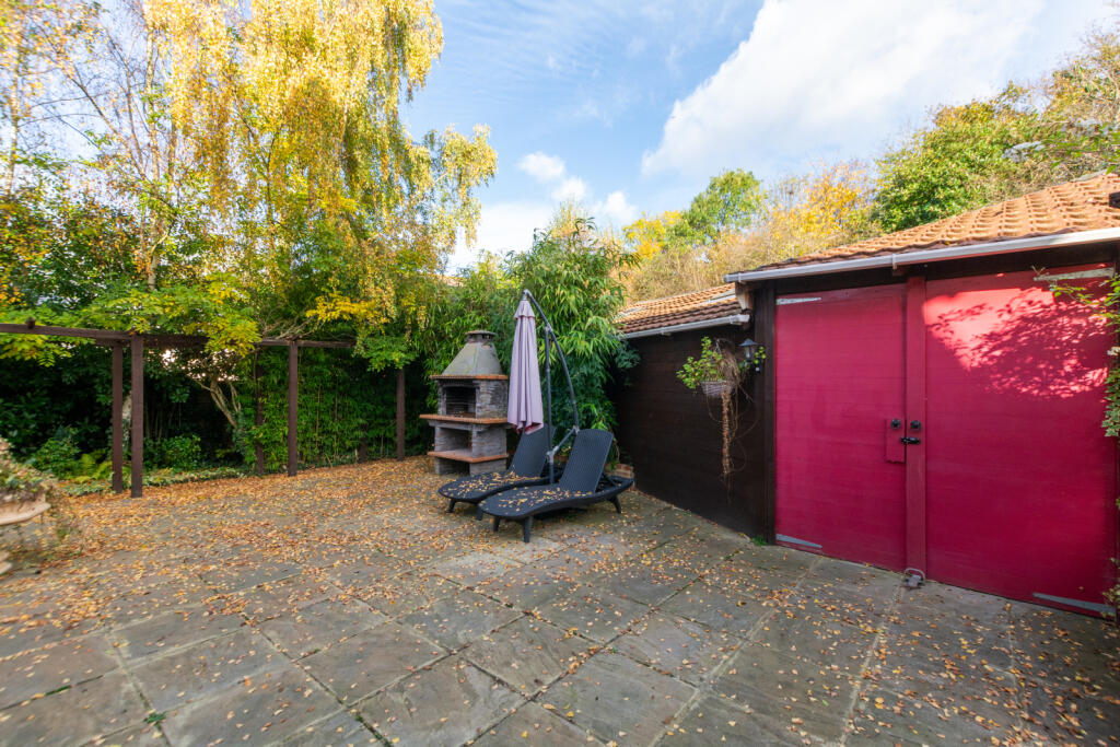 Additional property image - Broadoaks Crescent, Braintree, Essex, CM7