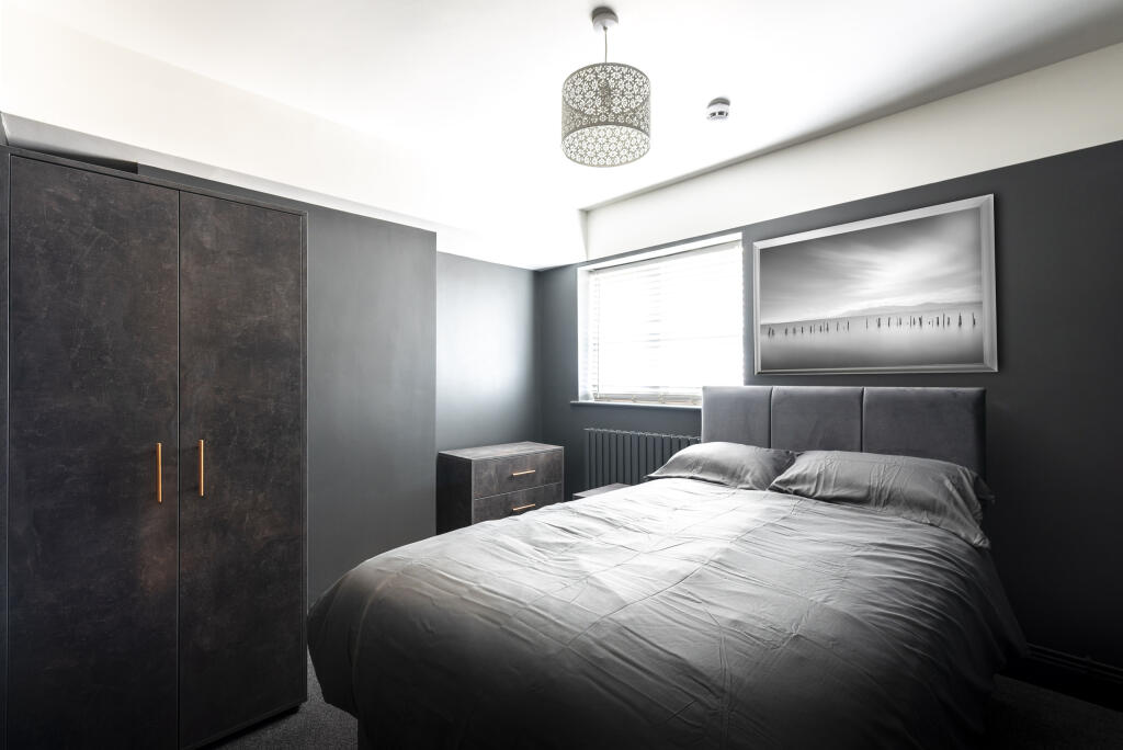 Additional property image - Hillsborough Road, Bristol