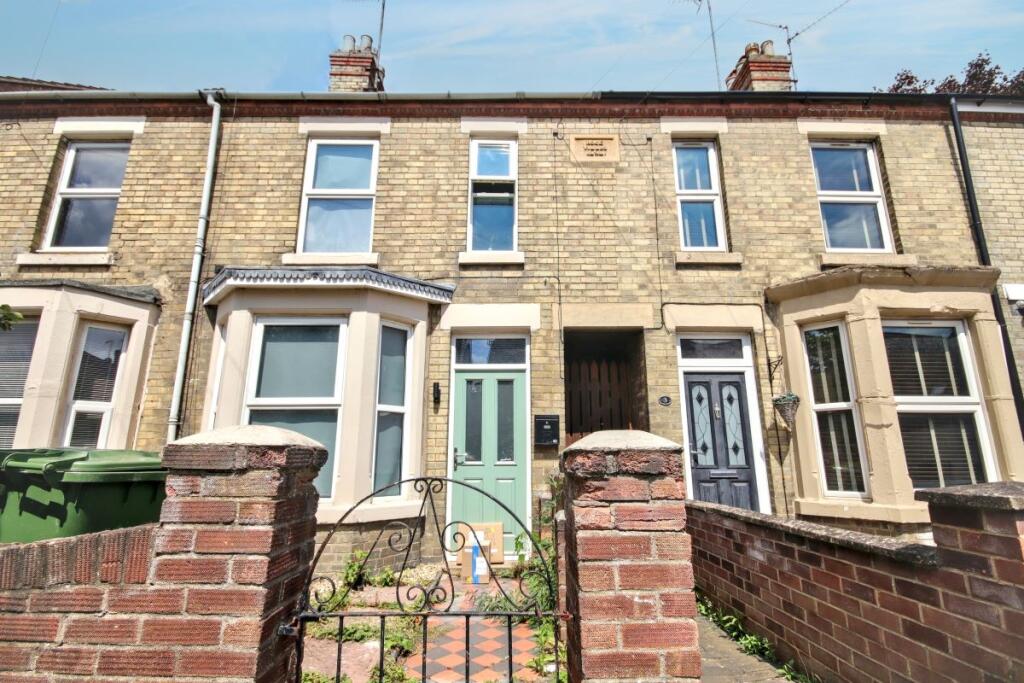 Main image of property: 5 Huntly Grove, Peterborough, Cambridgeshire, PE1 4DJ