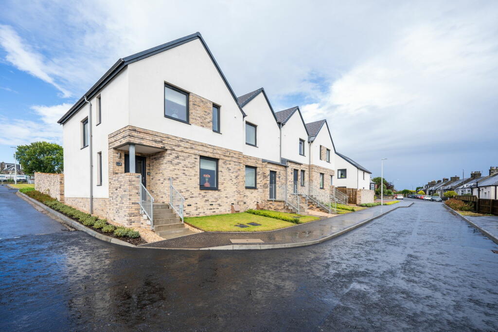 Main image of property: Kelhope View, Kirkcaldy , Fife, KY1 3BX