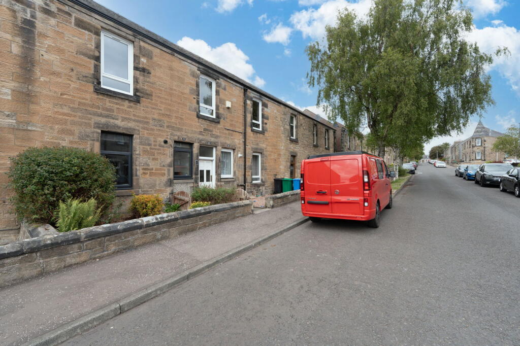Main image of property: Rosabelle Street, Kirkcaldy, KY1 3DP