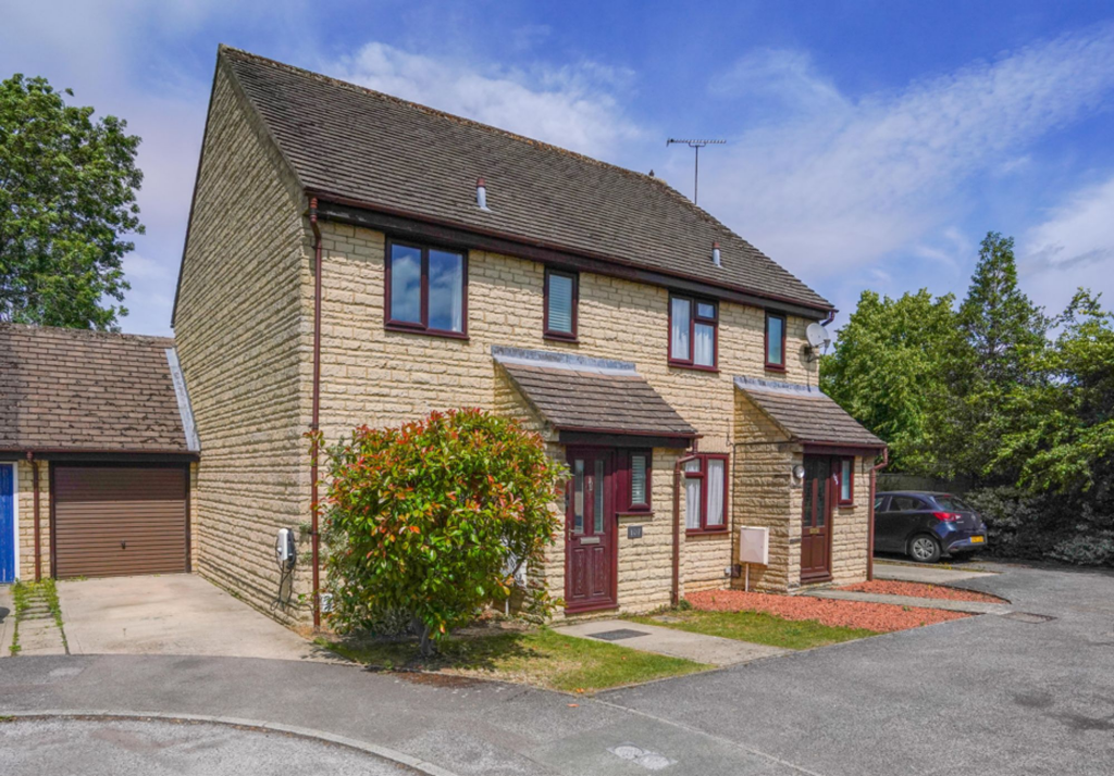 Main image of property: Cogges Hill Road, Witney, OX28