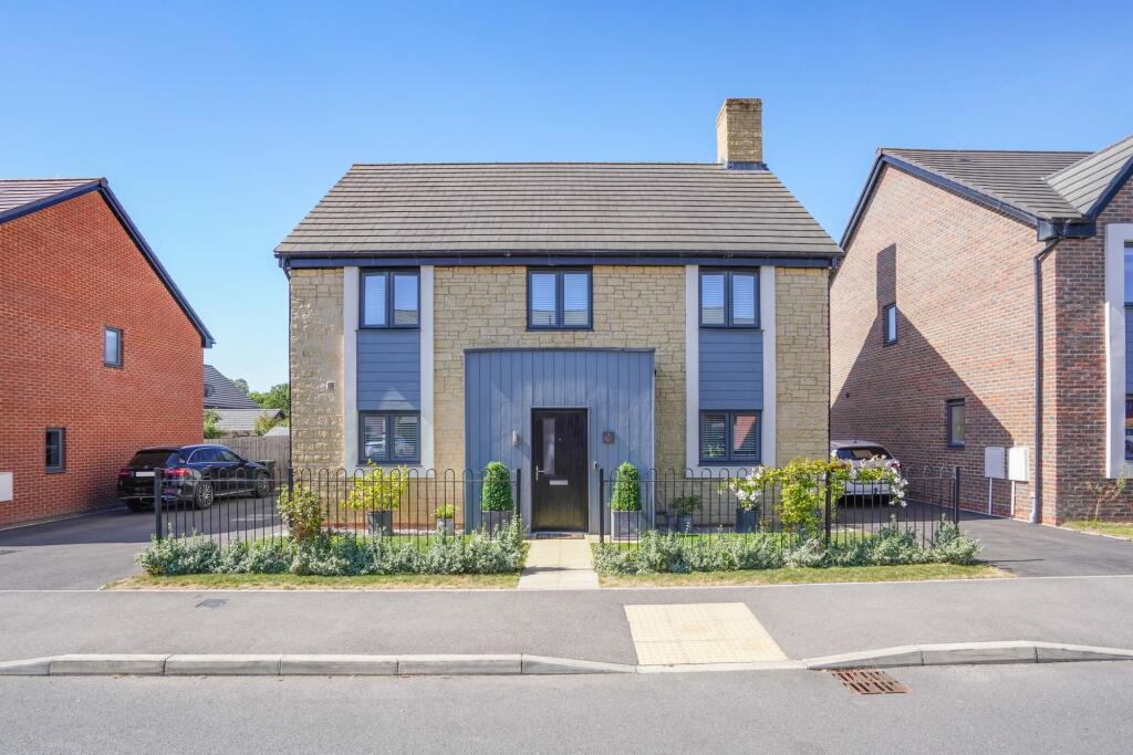 Main image of property: Wheatfield Drive, Curbridge, OX29