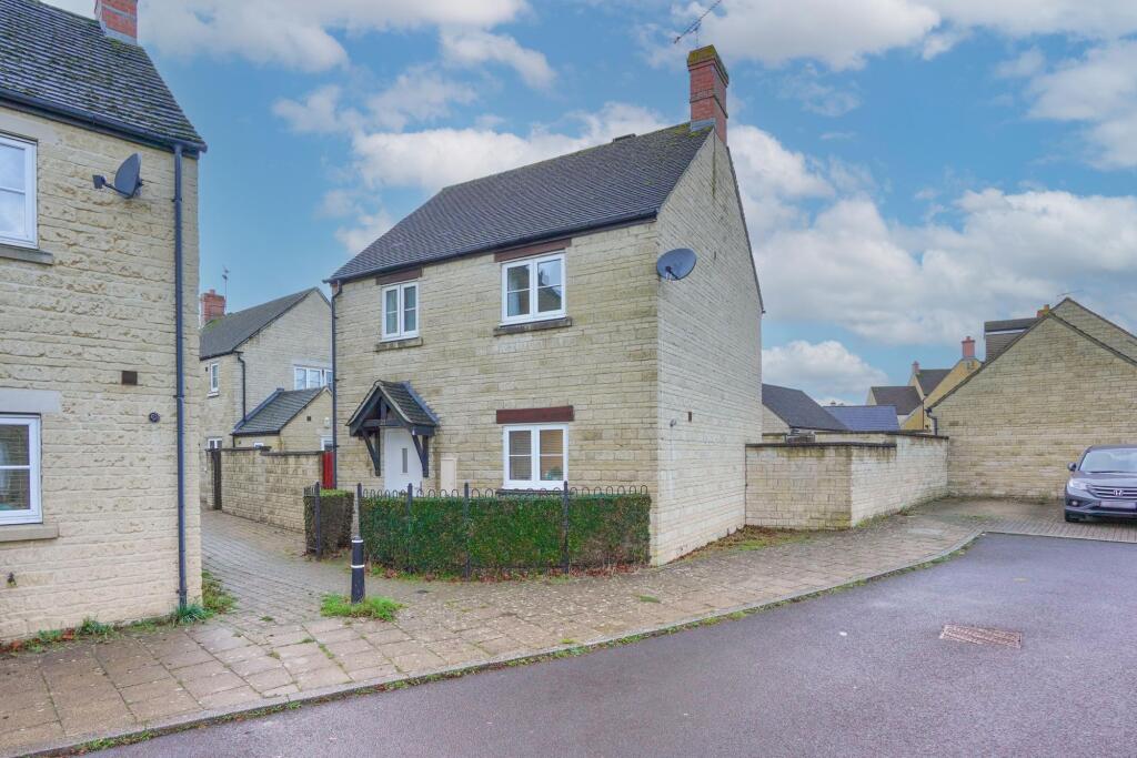 Main image of property: Pine Rise, Witney, OX28