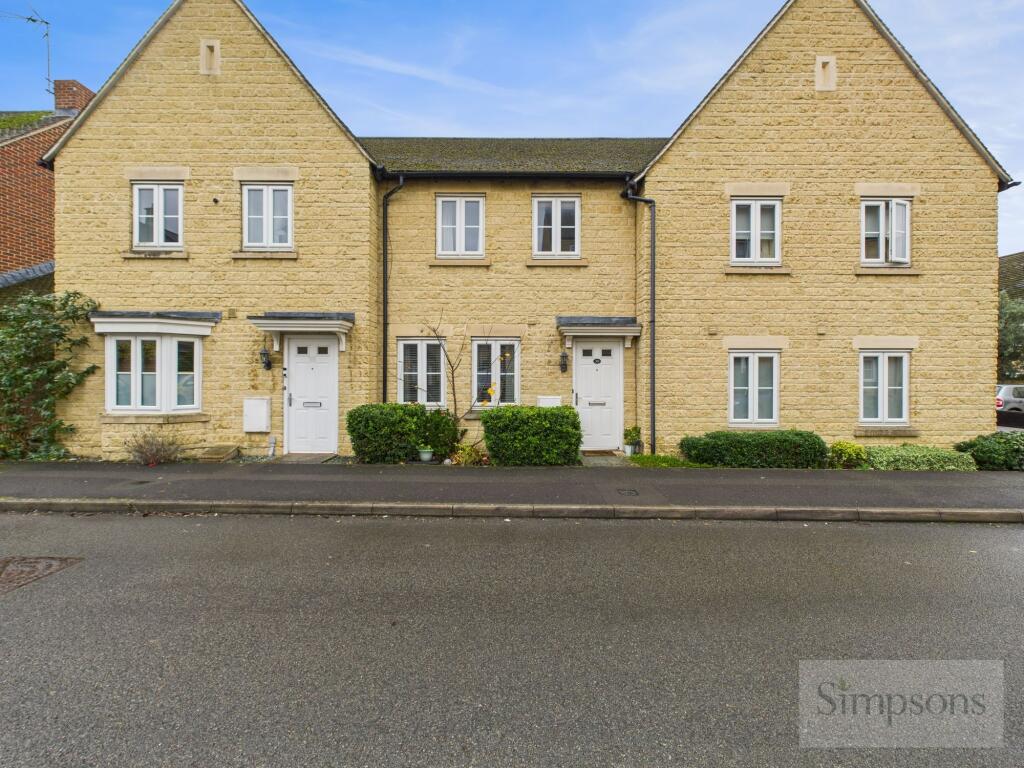 Main image of property: Ashcombe Crescent, Witney, OX28 6GL
