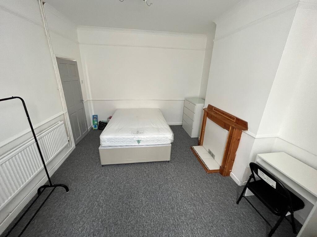 Additional property image - Gwyn Street, Bristol, BS2