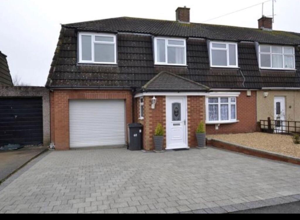 Main image of property: Conygre Grove, BS34