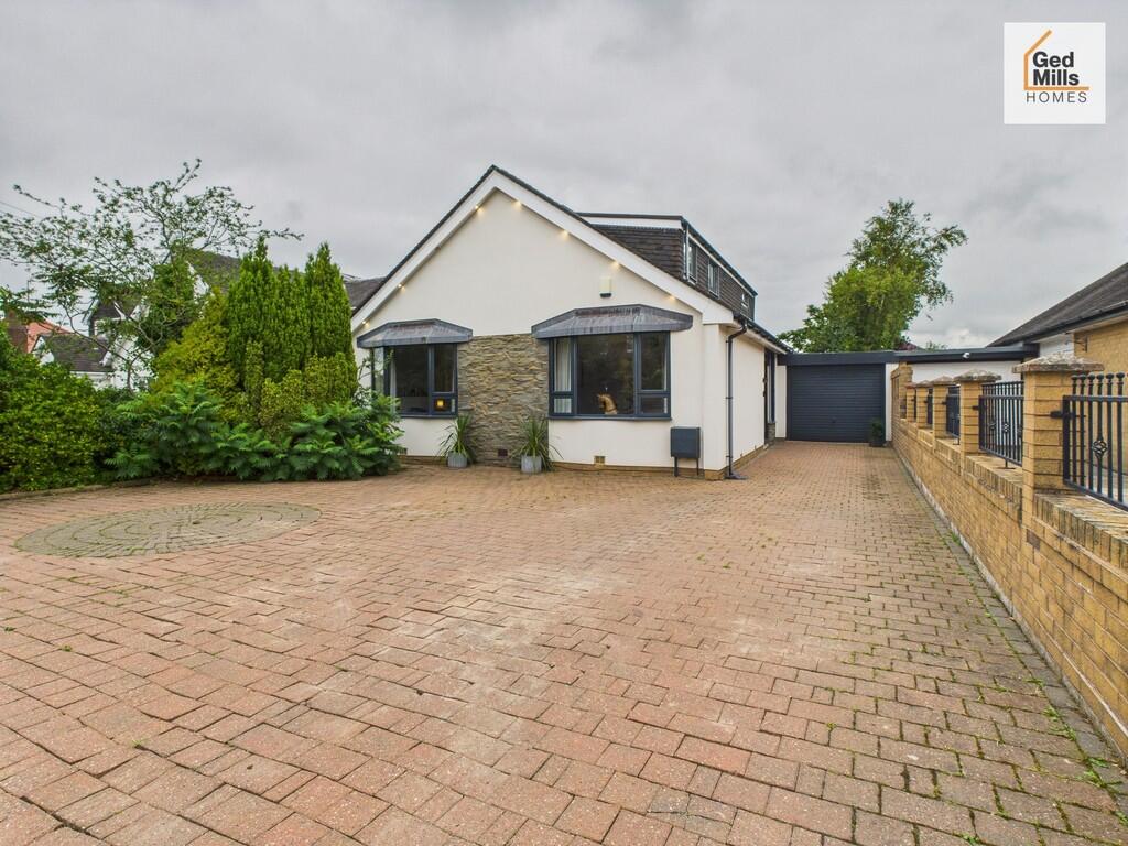 Main image of property: Hardhorn Road , Poulton-le-Fylde 
