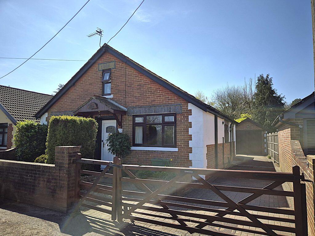 Main image of property: Greenclose, Alpine Road, Woodlands, Ashurst, Southampton, SO40 7AN