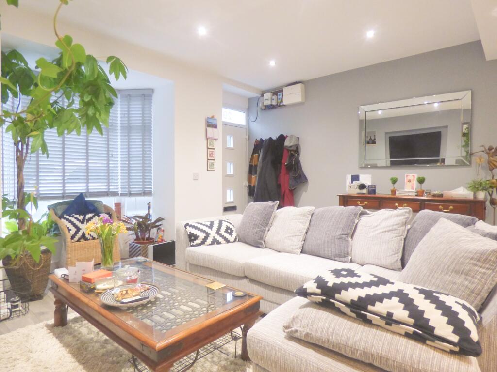Additional property image - Station Row, Pontyrhyl, Bridgend