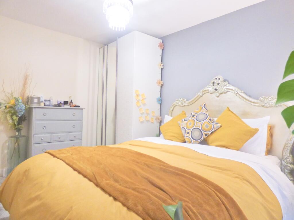 Additional property image - Station Row, Pontyrhyl, Bridgend