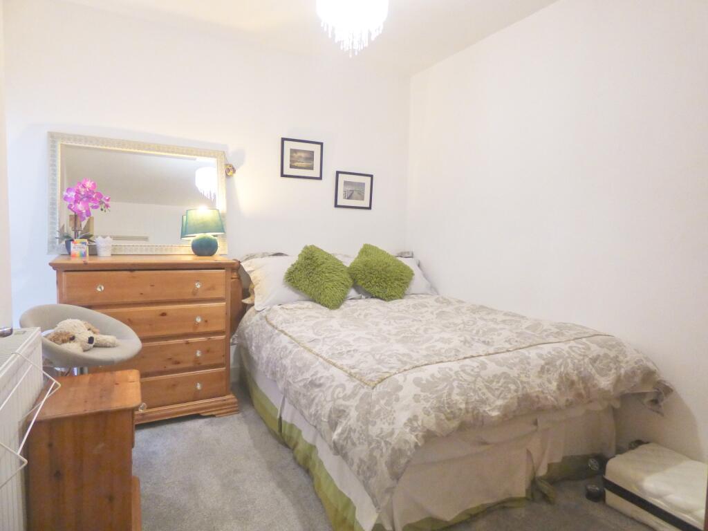Additional property image - Station Row, Pontyrhyl, Bridgend