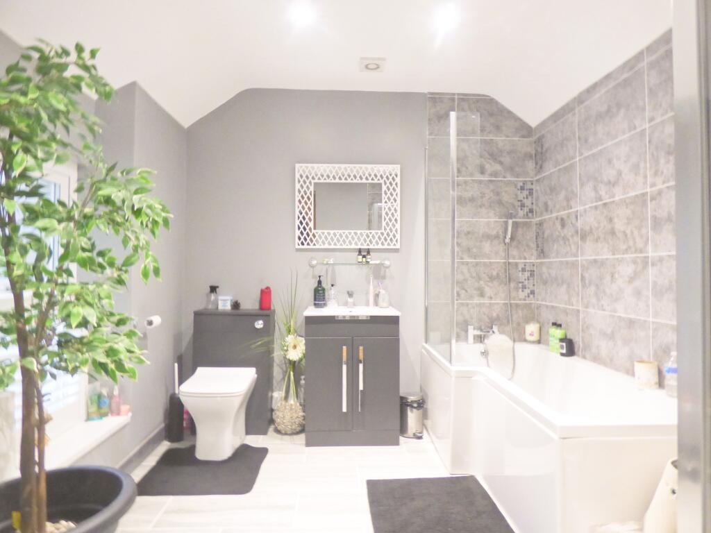 Additional property image - Station Row, Pontyrhyl, Bridgend