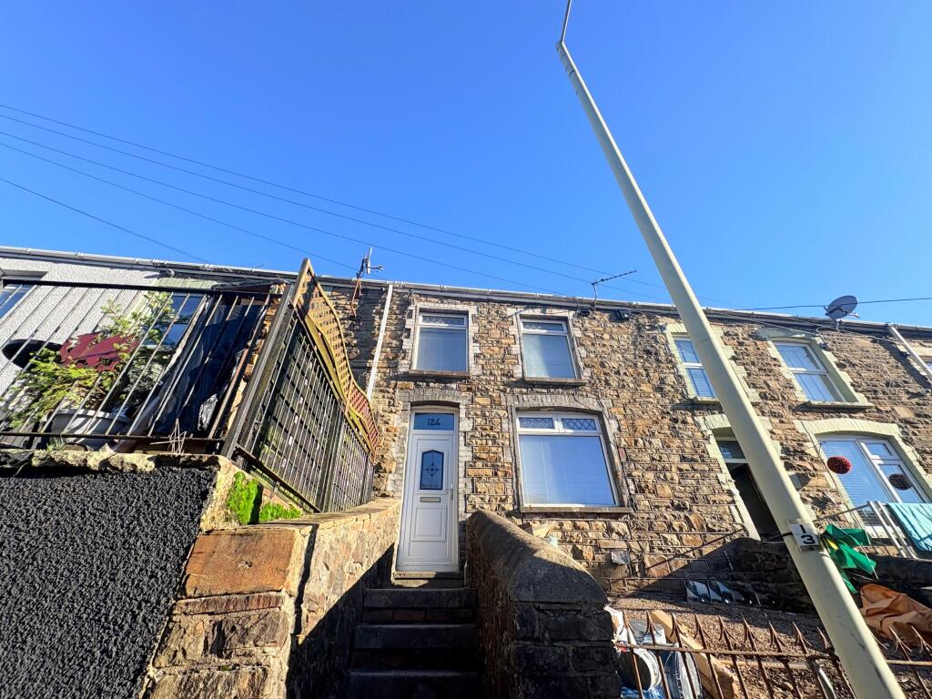 Main image of property: Oxford Street, Pontycymer, Bridgend
