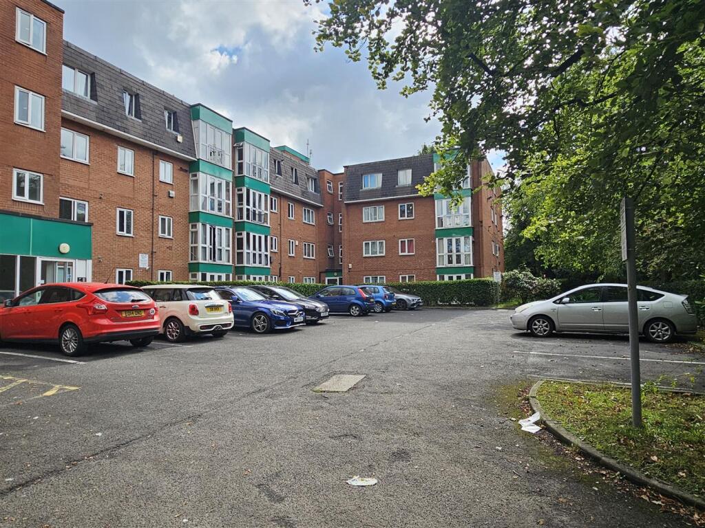 Main image of property: Oxford Place, Manchester