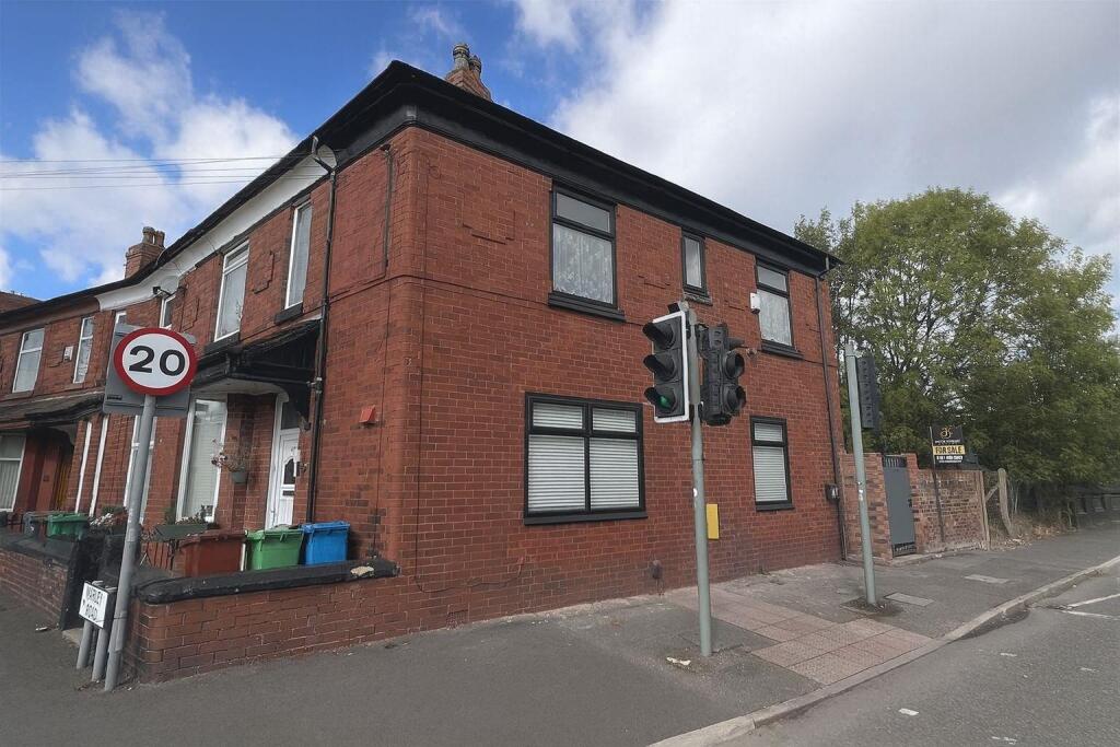 Main image of property: Broom Lane, Manchester