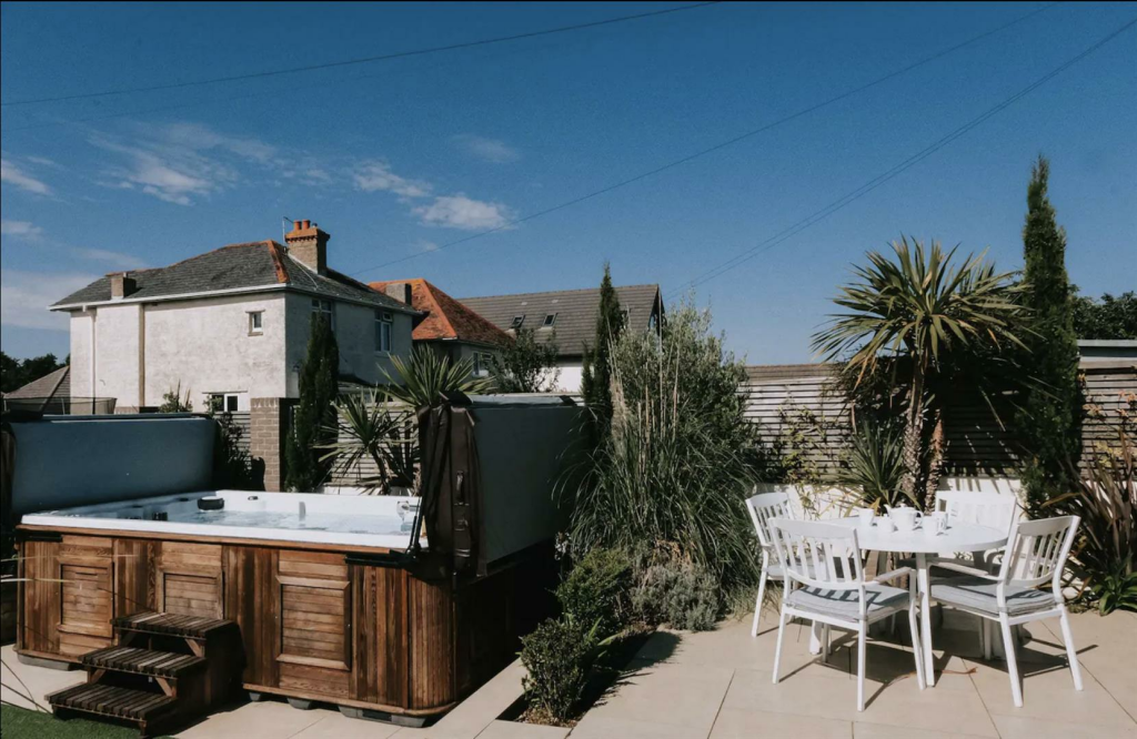 Additional property image - Sherwood Avenue, Whitecliff