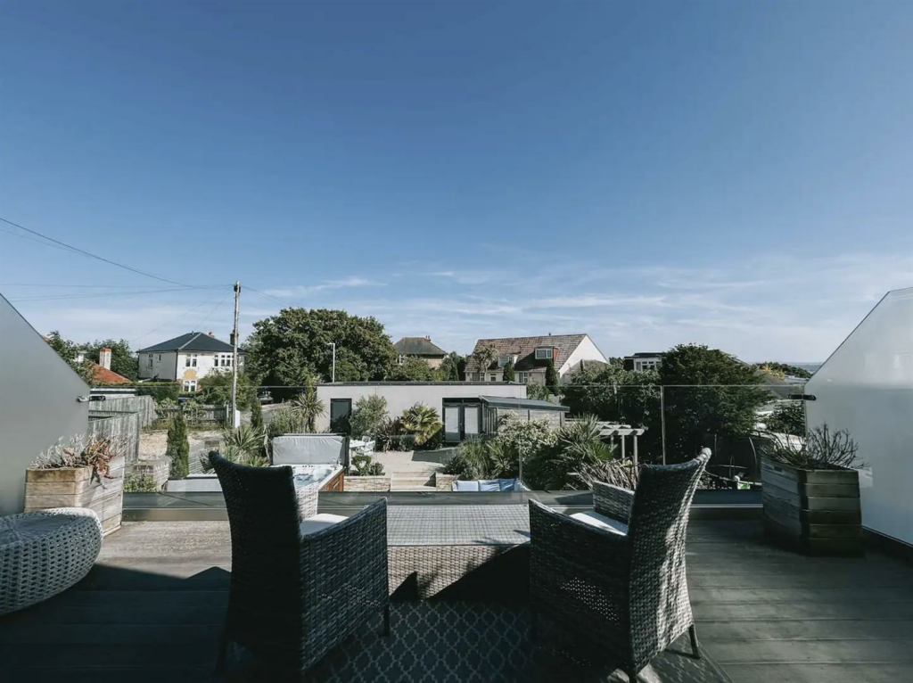 Additional property image - Sherwood Avenue, Whitecliff