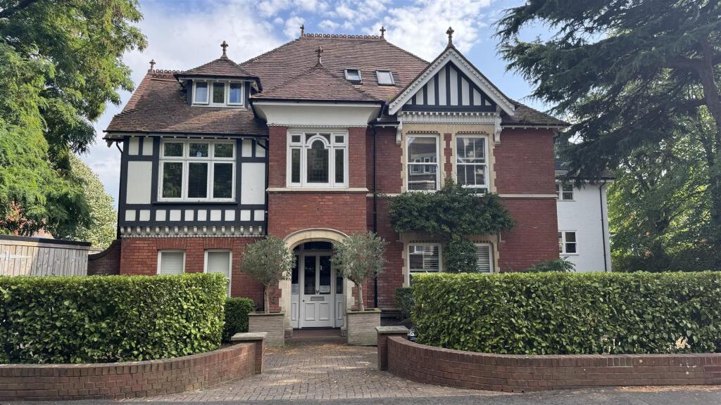 Main image of property: Commercial Road, Ashley Cross