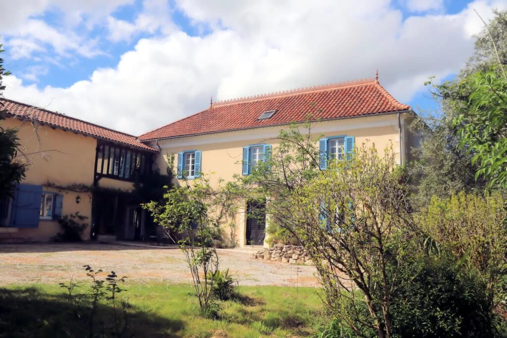 Main image of property: Midi-Pyrénées, Gers, Castex