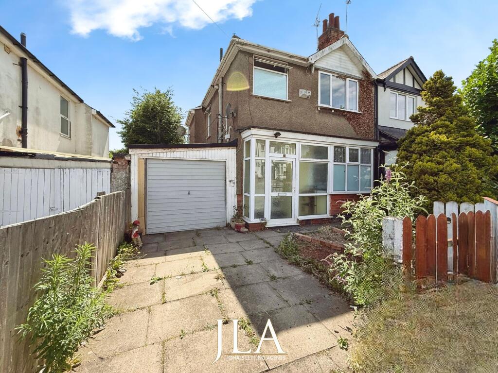 Main image of property: The Crossway, Braunstone, Leicester