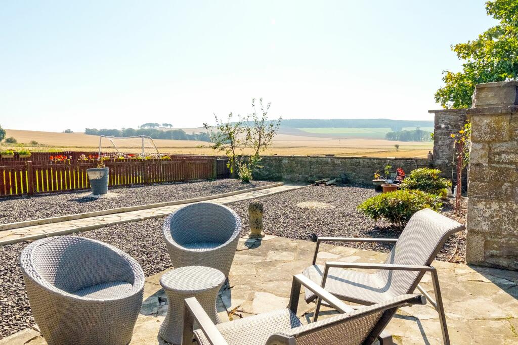 Additional property image - 8 Seggieden Steadings, Whigstreet. DD8 2JZ