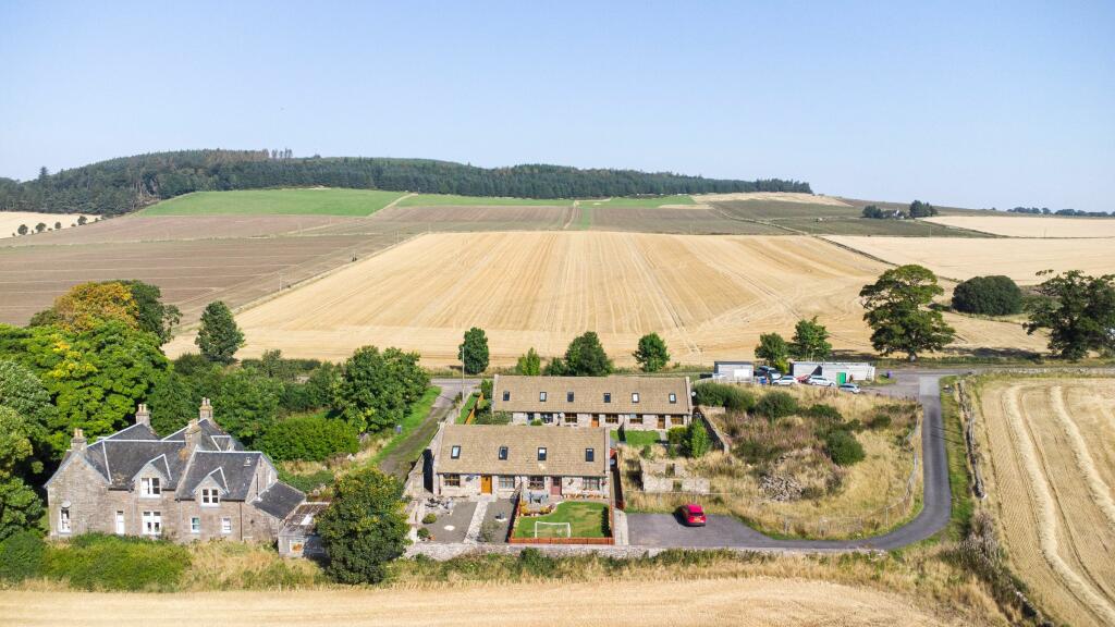 Additional property image - 8 Seggieden Steadings, Whigstreet. DD8 2JZ