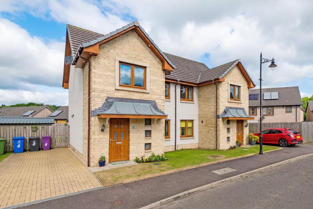 Main image of property: 37 Granary Wynd, Monikie. DD5 3WP