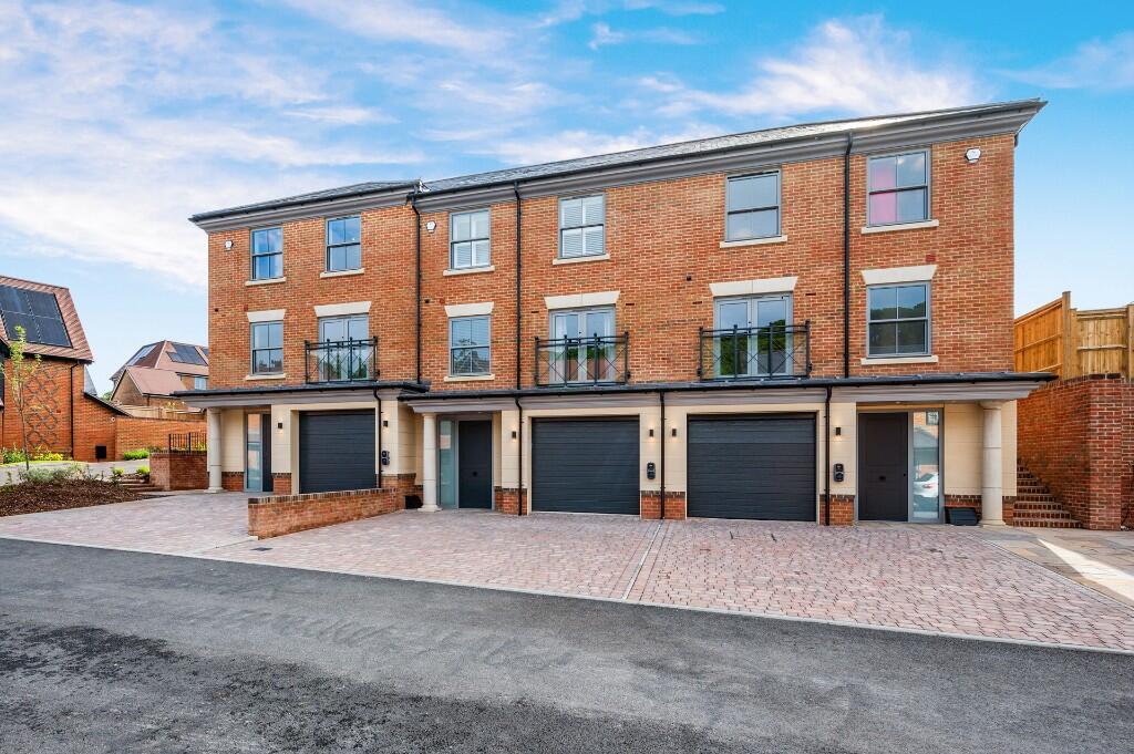Main image of property: The Marine, Brighton, BN2